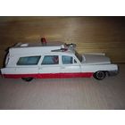 ВИНТАЖ.Superior Rescuer on a Cadillac Chassis.Dinky Toys.1/43
