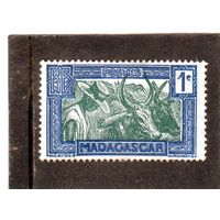 Мадагаскар. Mi:MG 180. Зебу. Серия: регулярные марки. 1933.