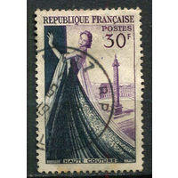 Франция - 1953 - Высокая Мода. Кристиан Диор - [Mi. 959] - полная серия - 1 марка. Гашеная.  (Лот 48EM)-T7P7