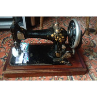 Швейная машинка SINGER (ЗИНГЕР) в рабочем состоянии