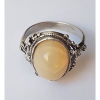 Кольцо серебро с натуральным камнем, проба 800, клеймо. Старая Европа . Размер 16,5