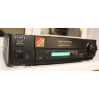 Видеомагнитофон SONY SLV-286EE .