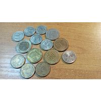 На любителя монеты России  1992-93 года 23-18 (более 10 шт)