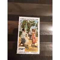1966 Мадагаскар танцы искусство культура дорогая авиапочта выпускалась одиночкой (2-7)