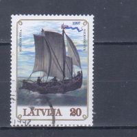 [1013] Латвия 1997. Корабль.Парусник. Гашеная марка.