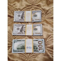 Сувенирные деньги, сувенирные доллары. 3 пачки.