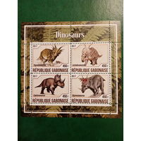 Габон 2017. Вымершие животные. Динозавры. Малый лист