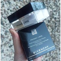 Рассыпчатая пудра Givenchy Prisme Libre 12 gr в оттенке 2 Satin Blanc