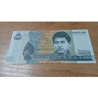 200 риэлей  2022 года Камбоджи с полтора рубля**83161