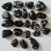 Распродажа личной коллекции! 22 натуральных камня Снежный обсидиан.