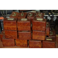 Ящик ( коробка бакелитовая ) ДП-24   ( цена за ШТУКУ )