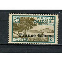Французские колонии - Новая Каледония - 1941 - Надпечатка France Libre на 5С - (есть тонкое место) - [Mi.241] - 1 марка. MH.  (Лот 71CV)