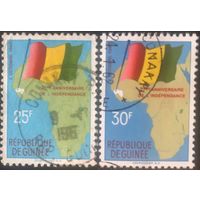 Гвинея. 1960 год. 2 года независимости Гвенеи - флаг и карта. Mi:GN 54-55. Почтовое гашение.