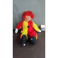 Кукла рыжий клоун.