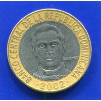 Доминиканская Республика 5 песо 2002 , биметалл