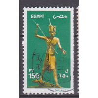 Известные люди Личности  Тутанхамон Культура искусство статуи Египет 2002 год лот 50 БРАК ПЕЧАТИ ПРАВОЙ ПЕРФОРАЦИИ менее 30 % от каталога