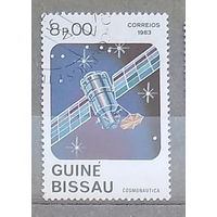 Космос  День космонавтики Гвинея-Бисау 1983 год  лот 1048