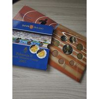 Финляндия 2005 год. 1, 2, 5, 10, 20, 50 евроцентов, 1, 2 евро 5 евро. Официальный набор монет в буклете.