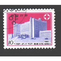 Марка КНДР Корея 1980. Женская клиника в Пхеньяне  серия из 1 марки