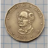 Доминиканская Республика 1 песо 2002г. km80.2