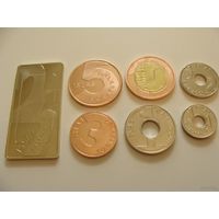 Галапагосские острова. набор 7 монет  1/4, 1/2, 1, 3, 5, 10, 25 PIEZAS 2008 года  Unusual