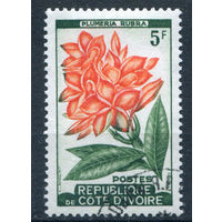 Кот-д 'Ивуар - 1961/62г. - Цветы, 5 Fr - 1 марка - гашеная с клеем. Без МЦ!