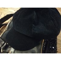 Черная кепка
