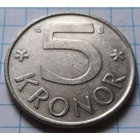 Швеция 5 крон, 2002      ( 2-9-3 )