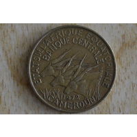 Экваториальная Африка-Камерун 25 франков 1972  Нечастая!