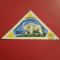 Монголия 1977. Доисторические животные. Embolotherium Ergiliense. Марка из серии