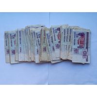 Лот банкнот 10 рублей 2000 Беларусь , 100 штук .
