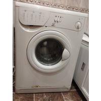 Стиральная машина Indesit W63 б/у.