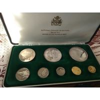 Гайана, 10 лет Независимости,годовой набор монет Пруф, 8 монет в Банковской упаковке выпуск 1977 года с сертификатом!!! тирж 5 685 штук. Редкость! 5 и 10 долларов Серебро 925" !