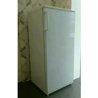 Холодильник с одним морозильником сверху Атлант 130 см.