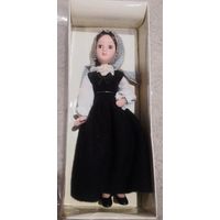 Кукла из коллекции "Дамы эпохи".