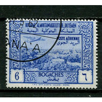 Йеменское Мутаваккилийское королевство - 1951 - г. Сана и самолет 6В - [Mi.132] - 1 марка. Гашеная с оригинальным клеем.  (Лот 126BQ)