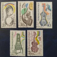 Чехословакия 1974 музыкальные инструменты
