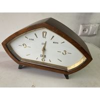 Кабинетные электро-механические часы СВЕТ 60х гг.(очень редкие) рабочие