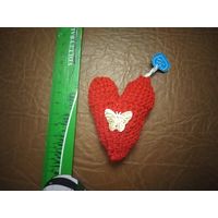 Сердечко вязаное (красное)