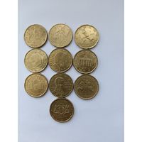 10 монет по 20 евроцентов.