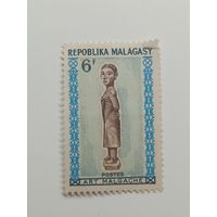 Мадагаскар 1964. Мадагаскарская резьба по дереву