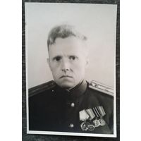 Фото. Военный с орденами и медалями. Орден Ленина. 6,5 х 9,5 см