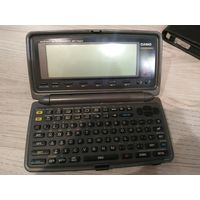 Casio Super Systemizer  SF-R20. Всё на фото. Кабелей нет, проверить на работаспособность нет возможности. На запчасти или для творчества. Почта за Ваш счёт.