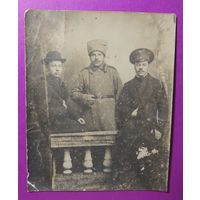 Фото "Трио", Зап. Беларусь, до 1917 г., штамп Варшава, ул. Железная, 43