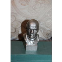 Бюст В. И. Ленина, времён СССР, силумин, высота 10,5 см., скульптор В. Дудник,