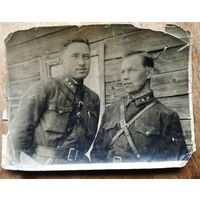 Фото двух офицеров РККА. 1943 г. 8.5х12 см