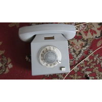 Телефон ГДР