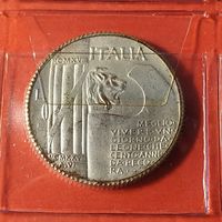 Монета (0 или 100?) лир Муссолини Италия 1943, возможно посеребренная.