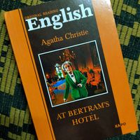 In English: Agatha Christie - At Bertram's Hotel