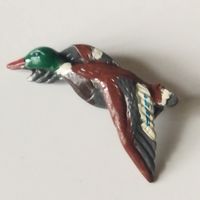 Брошь винтажная немецкая " Летящая утка" цветная горячая эмаль. 5х2,5 см